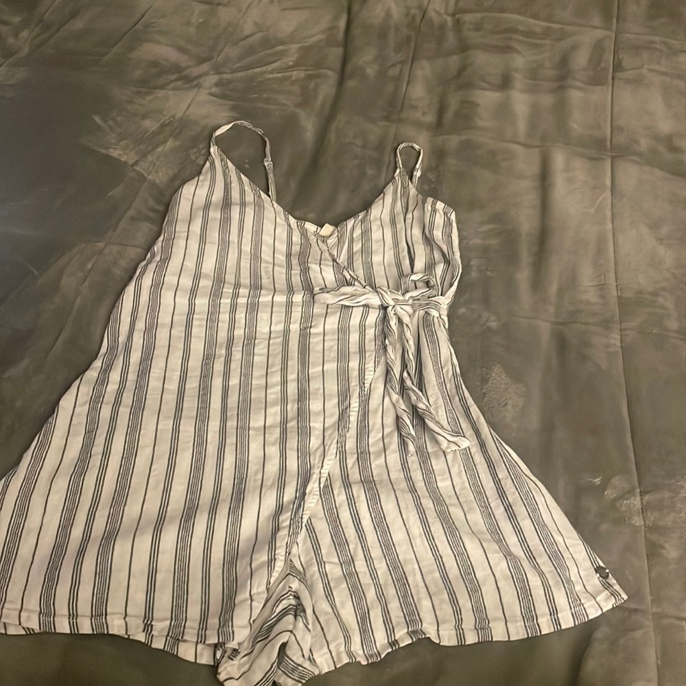 Women romper.